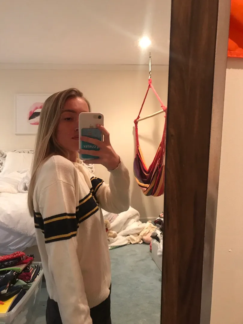 Brandy Melville BRANDY Boston Sweater - Image 7