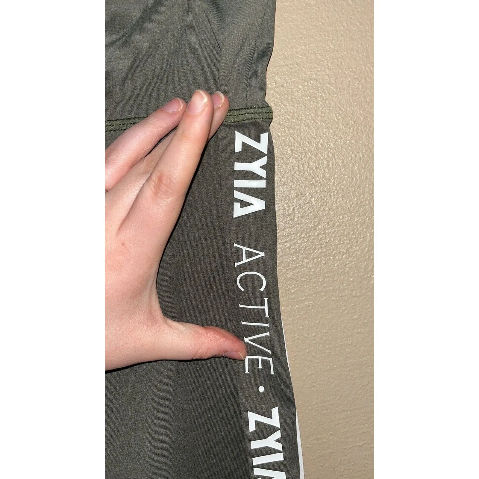 Women’s Zyia Active Light n Tight High Rise Cropped Logo Leggings green active - Image 3