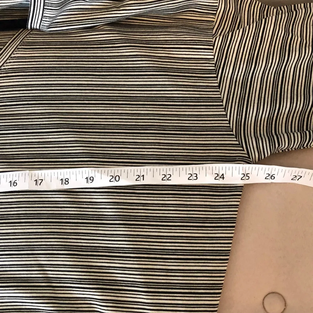 Athleta long sleeve striped top XL tall - Image 6