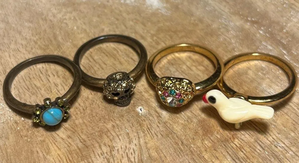 Betsey Johnson Bird, Heart, Skull & Turquoise Flower Ring Set RARE - Image 3