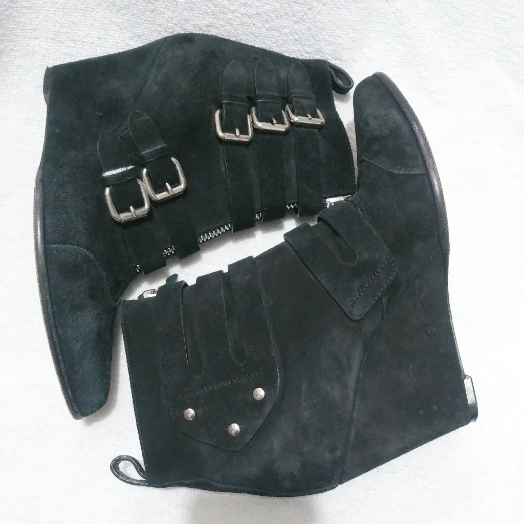 Tabitha Simmons Harley Suede Wedge Buckle Bootie Black Size 6.5 - Image 5