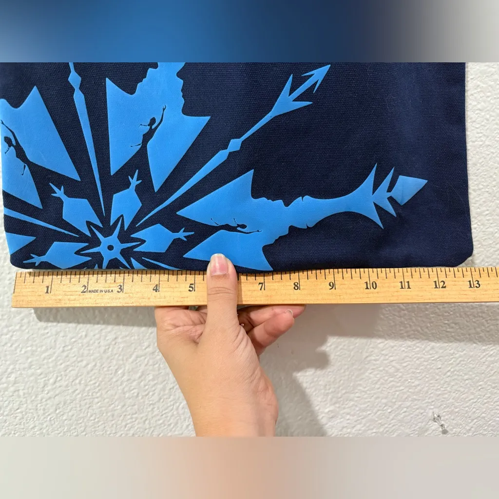 🆕 Disney Frozen The Broadway Musical Blue Tote 13”x14” aprox - Image 5