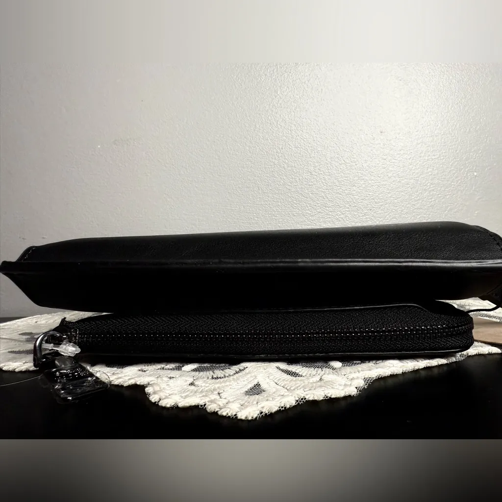 Steve Madden Black Flap Wallet Wristlet + Zip Pouch NWT - Image 3