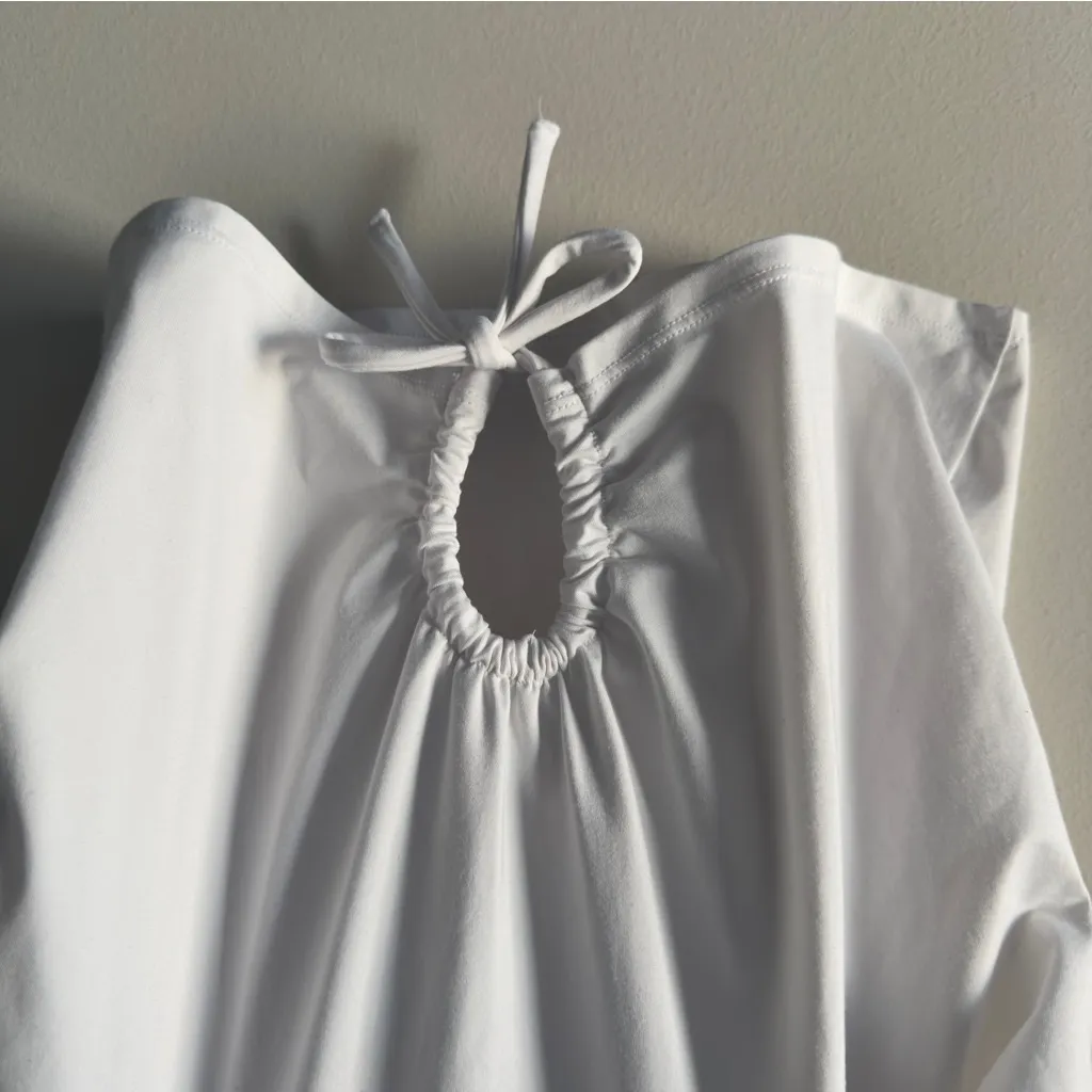 Spanx  Keyhole Back White Sleeveless Tank Top Athleisure solid stretch solid EUC - Image 5