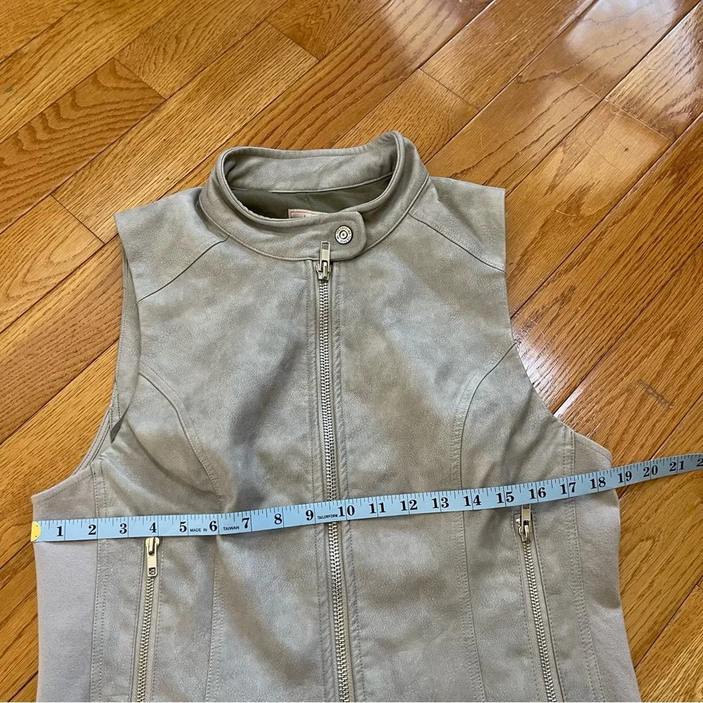 Free People We The Free Sweeney Vegan Leather Vest Women’s Vest Size Medium - Image 10