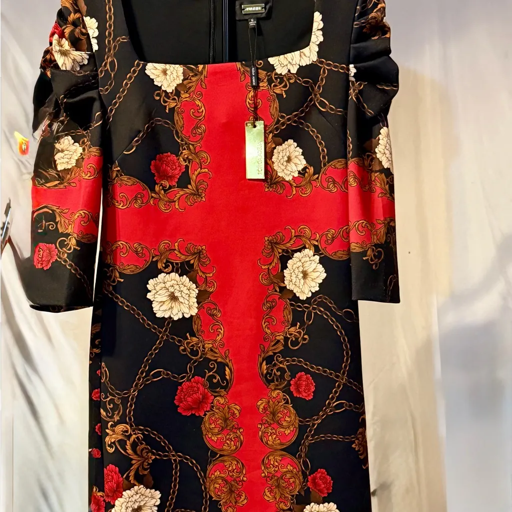 Alexia Admor Elizabeth Sheath Black and Red 3/4 length puff sleeves Size 6 NWT - Image 2