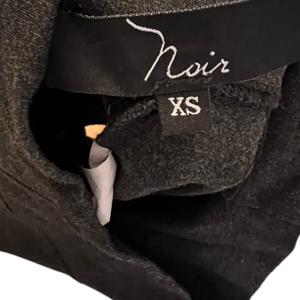 Noir Charcoal‎ Gray Exercise Skirt nwot Size XS - Image 5