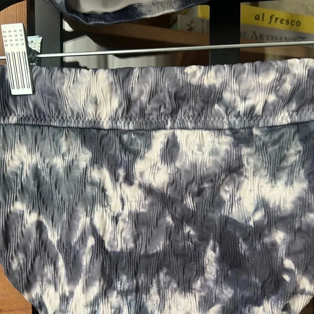 Athleta Bikini Set Tulum Ladder Tie Dye Print boho swimsuit tank top - Image 10