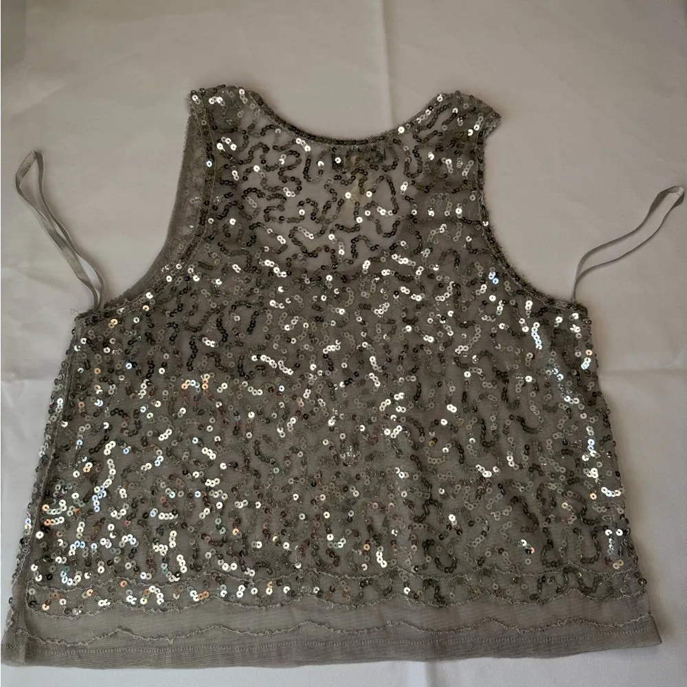 Deb Gray Sequin Crop Tank Top Size L - Image 3