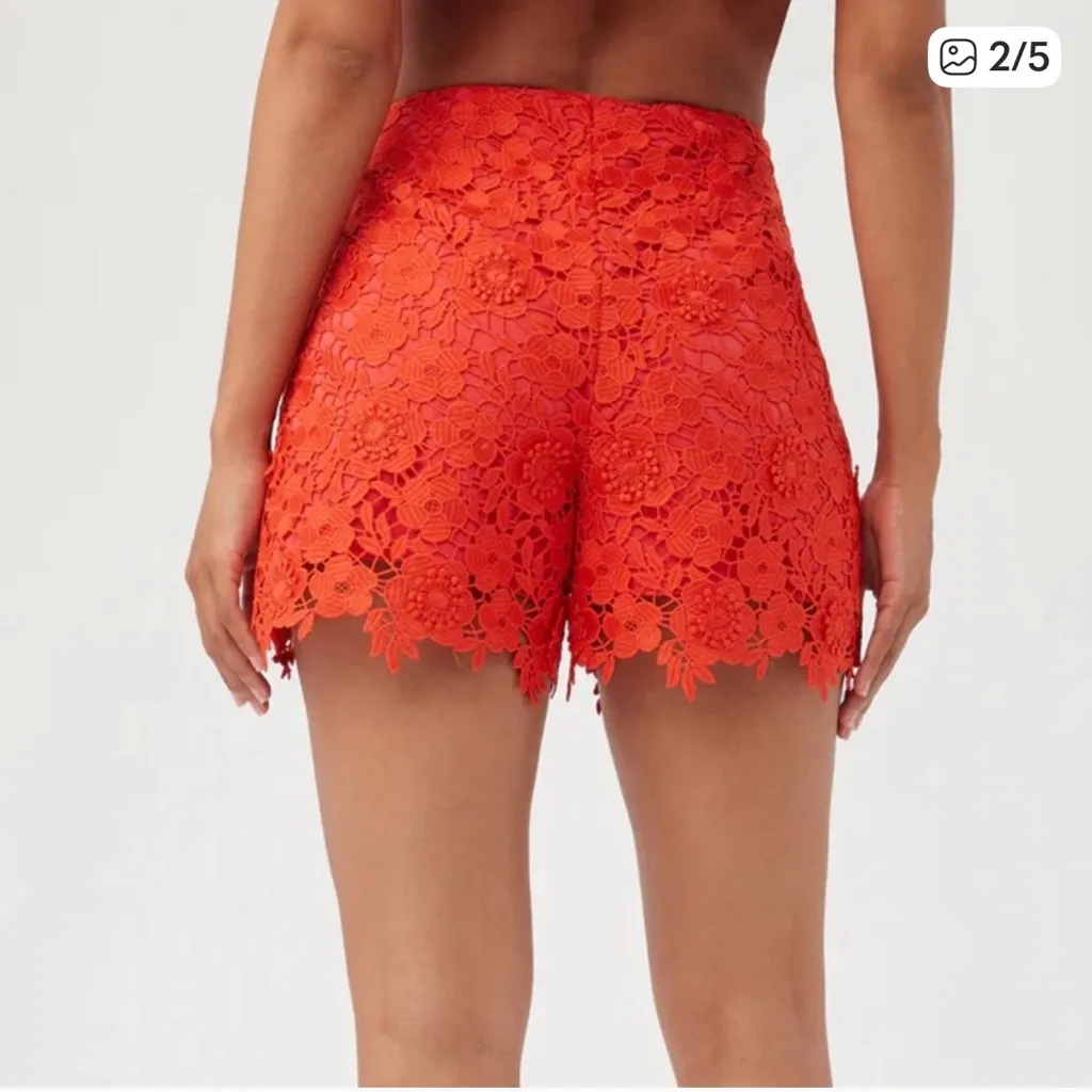 Trina Turk High Waist Floral Lace Reef Red Brightness Shorts size 4 - Image 3