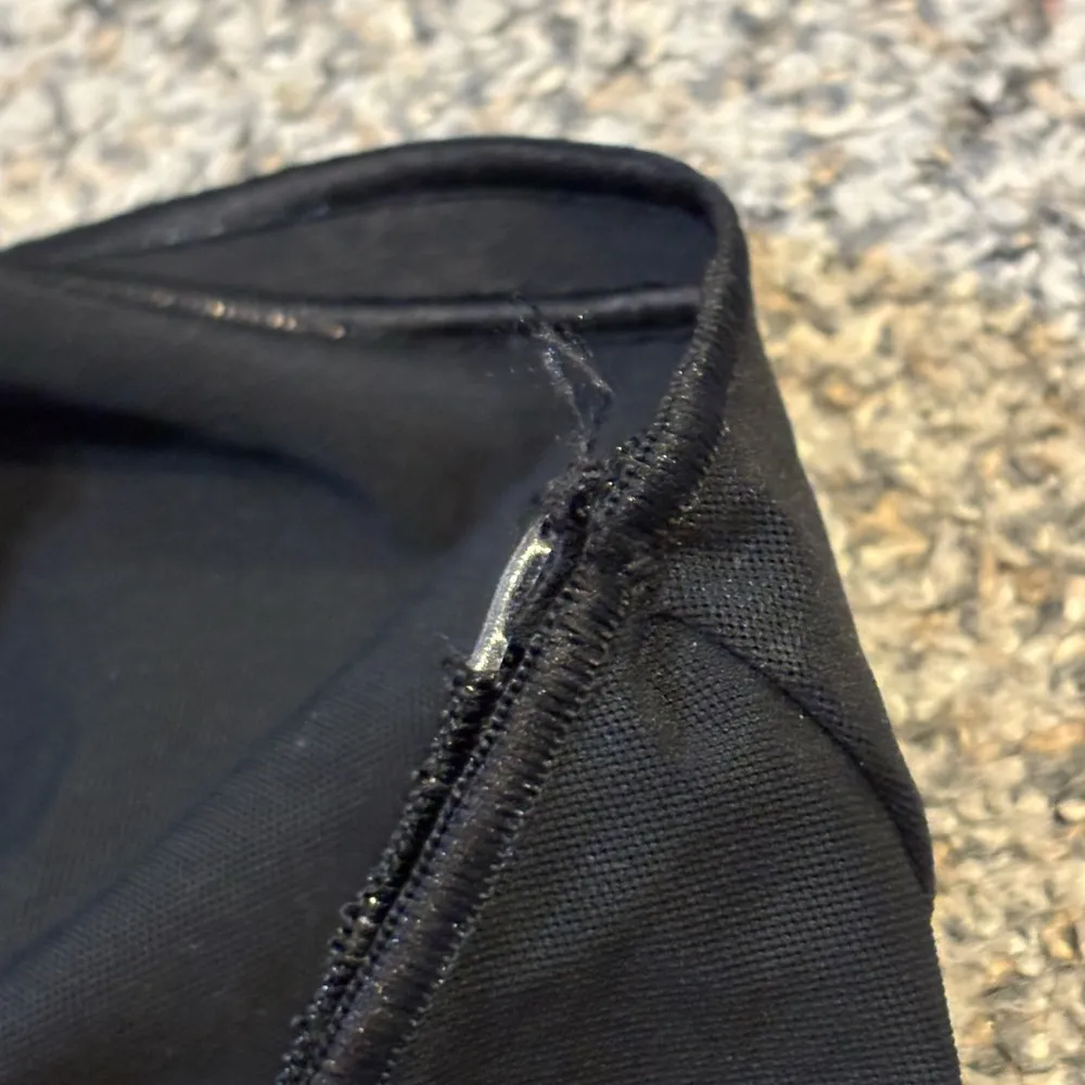 Alo Yoga Mesh Sheer Illusion Tank - Image 4