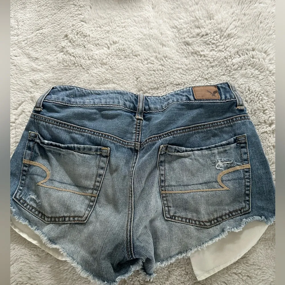 american eagle outfitters ripped shorts - Image 2