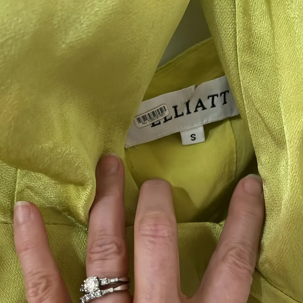 ELLIATT Croatia Dress in Citrus - Image 3