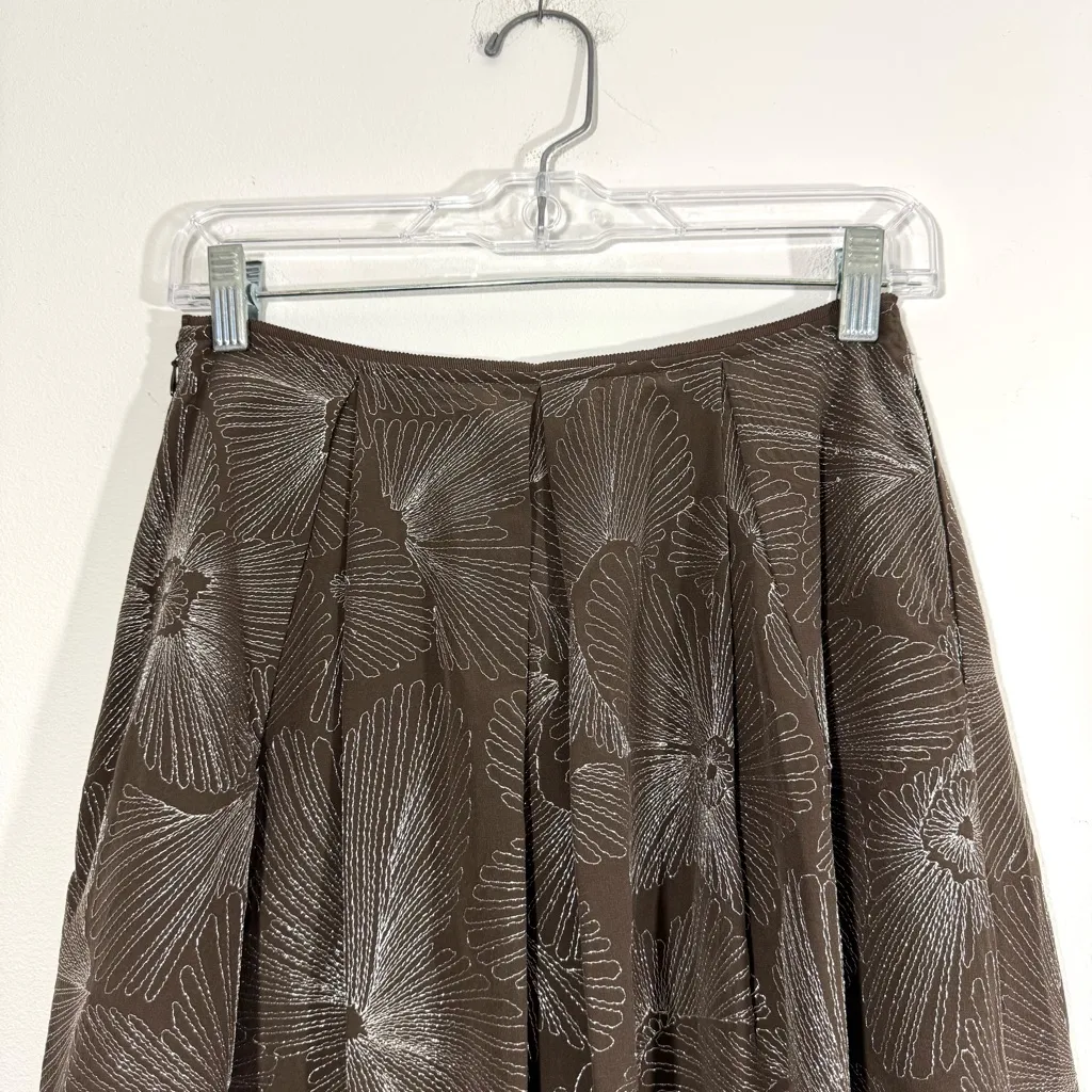 Vintage Talbots Petites Silk Taupe Brown Silver Flower Line-work Embroidered Ski - Image 9