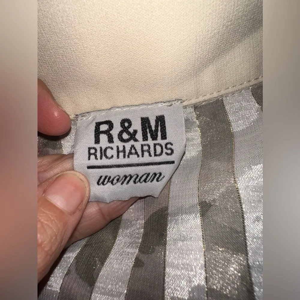 EUC R&M RICHARDs DUSTER JACKET ROSE METALLIC W LACE APPLIQUÉ LIGHTWEIGHT SZ 16W - Image 10