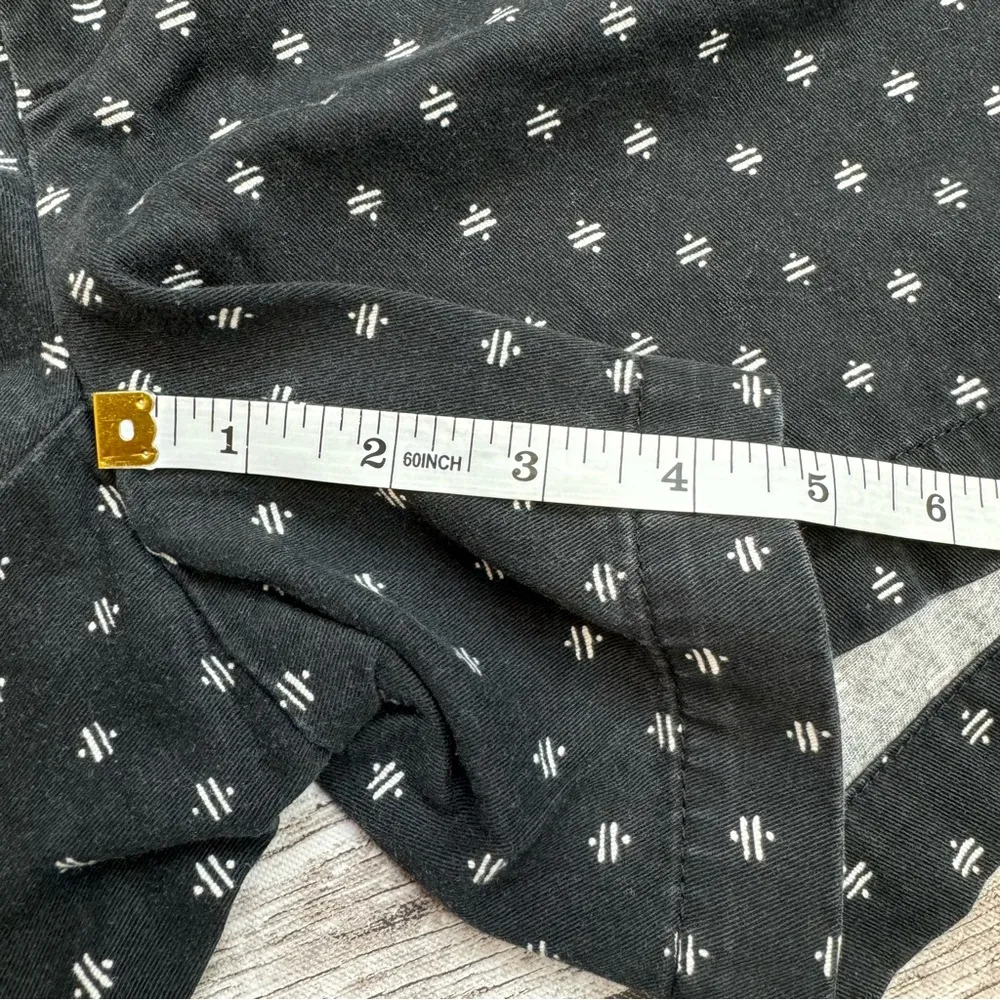 Merona Women's Casual Summer Diamond Line Pattern Chino Shorts Black White 2 Zip - Image 9