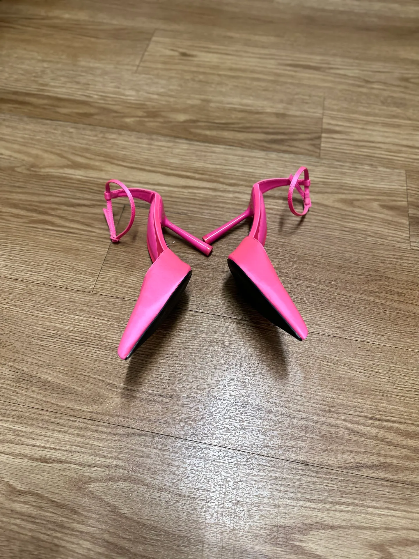 pink pointed toe shoes - Image 2
