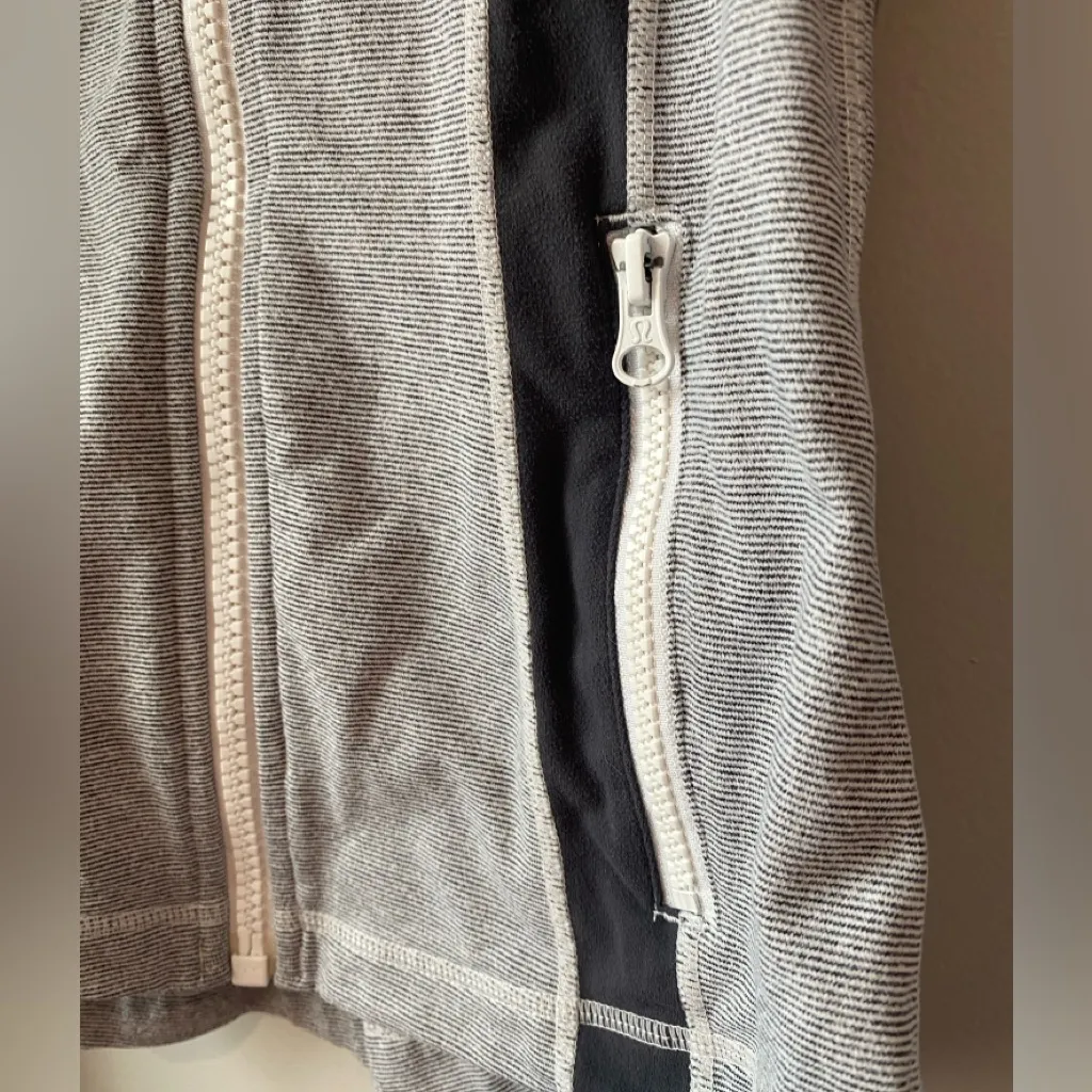 🍋Lululemon Athletica Define Gray Zip-Up Jacket, 6 - Image 3