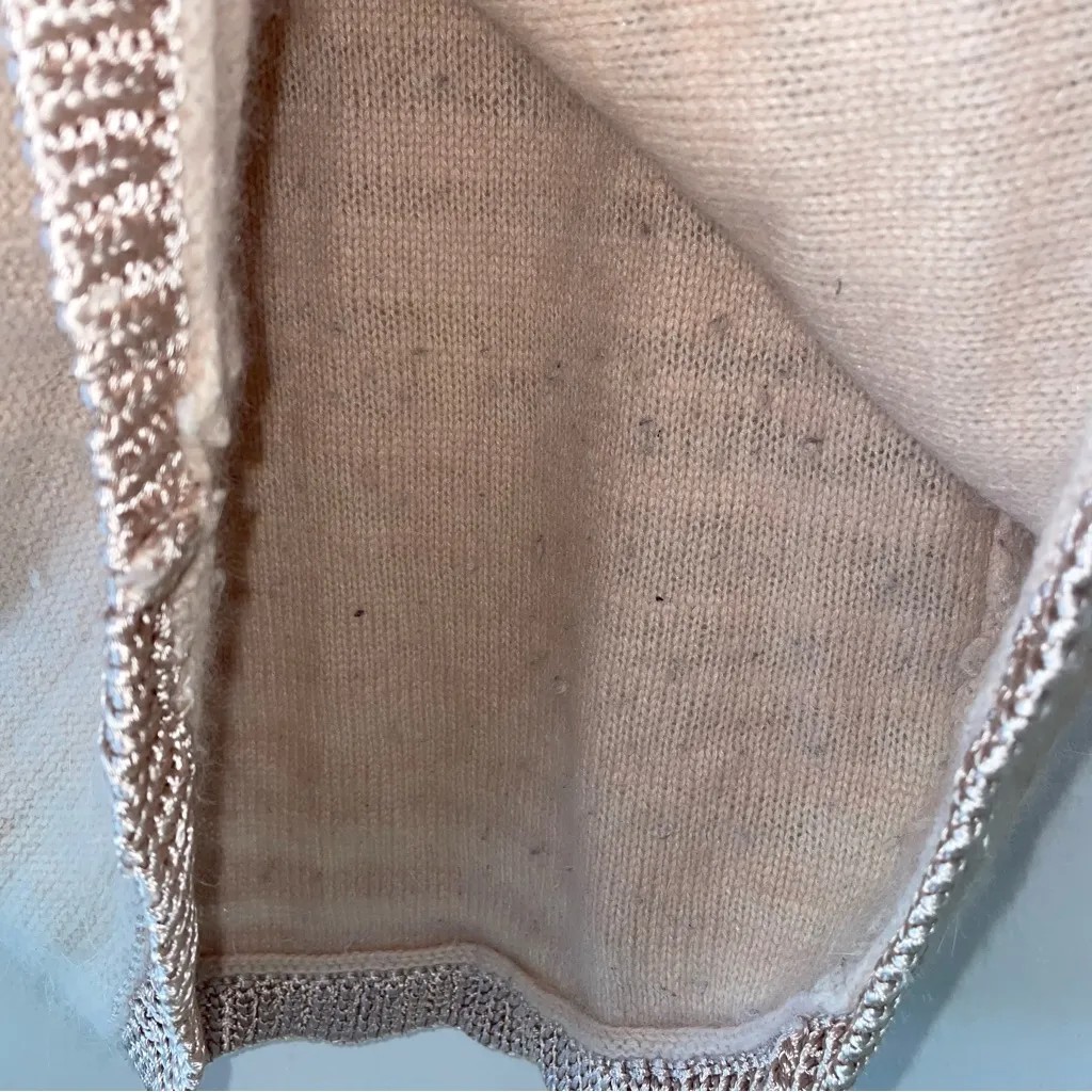 Moda International Rabbit Hair and Wool Blend Crew Neck Sweater Crochet Trim Size M - Image 5