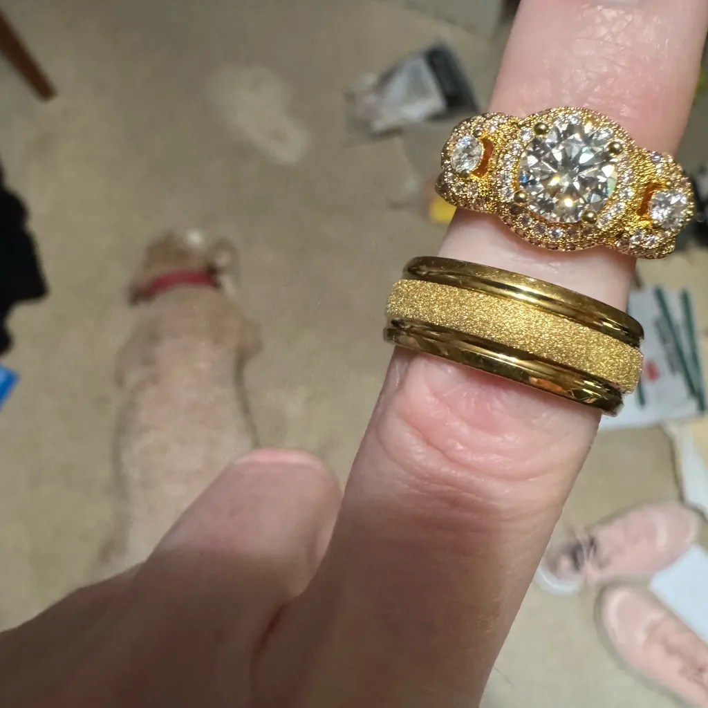 Elegant Gold over moissanite Women's Ring Set size 7 - Image 7