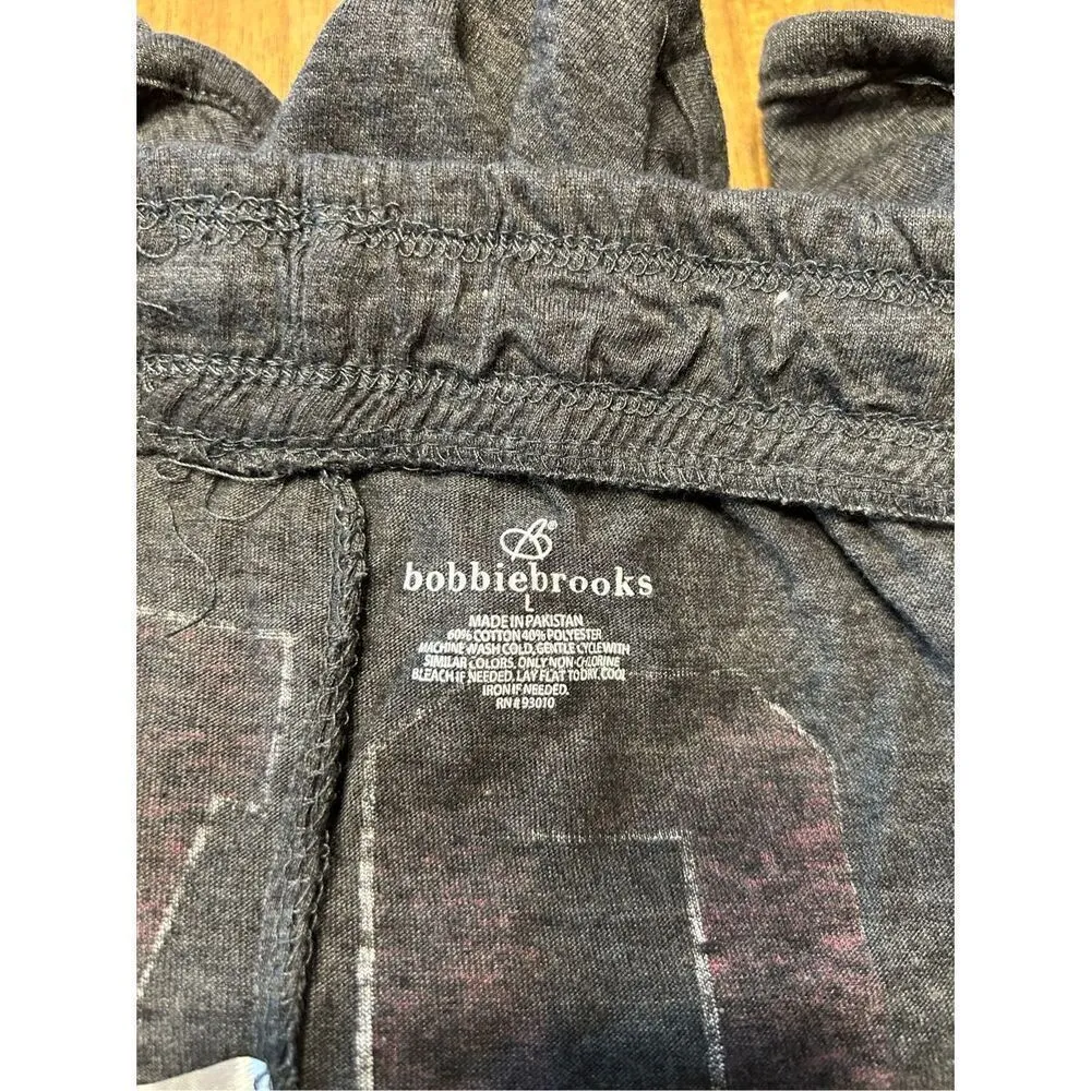 Women’s bundle of bottoms size large shorts, Capri leggings, yoga pants black an - Image 4