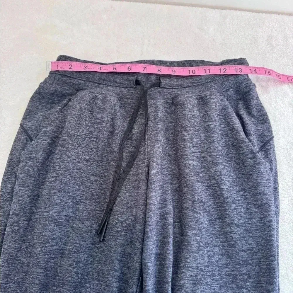 Lululemon Ready to Rulu Jogger 29”
Heathered Raceway Grey / Black size 6 - Image 11