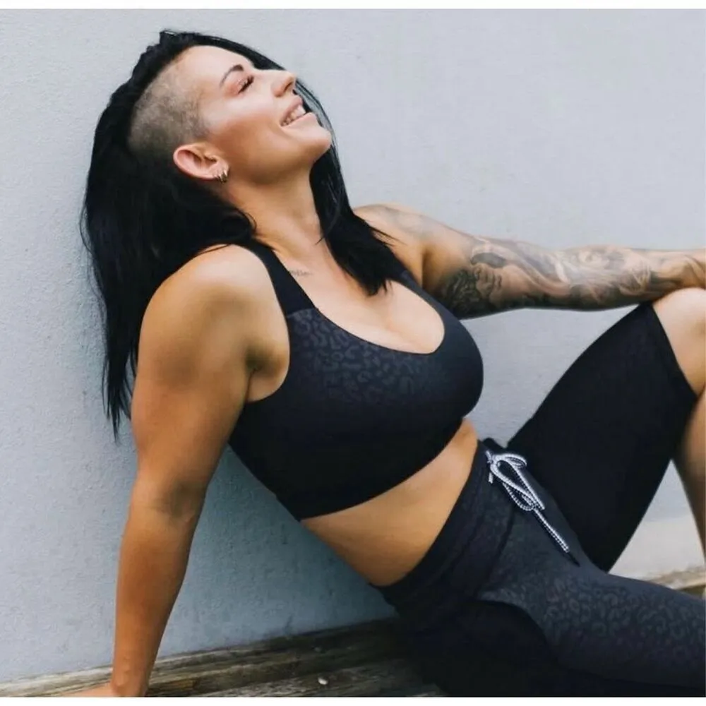 Celestial Bodiez savage collection black leopard sports bra size medium excellen Black - Image 10