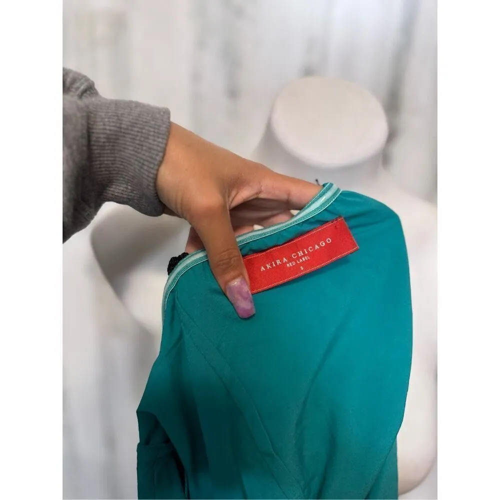 Akira green blouse - Image 8