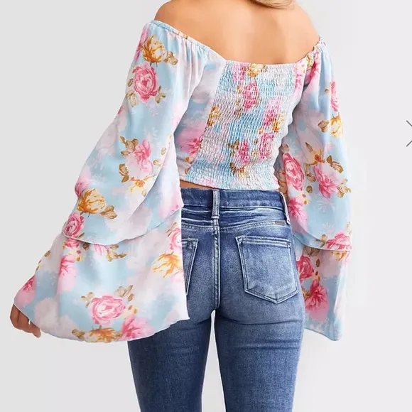 Willow root small flowy crop top with wide‎ sleeves - Image 2