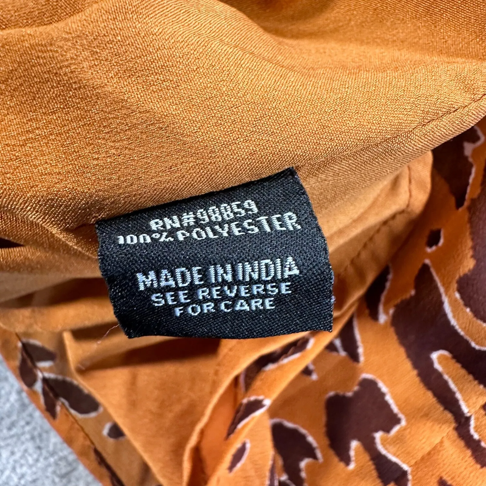 Walter Baker W118 Sleeveless Blouse Women's Small Rust Orange Animal Print - Image 8