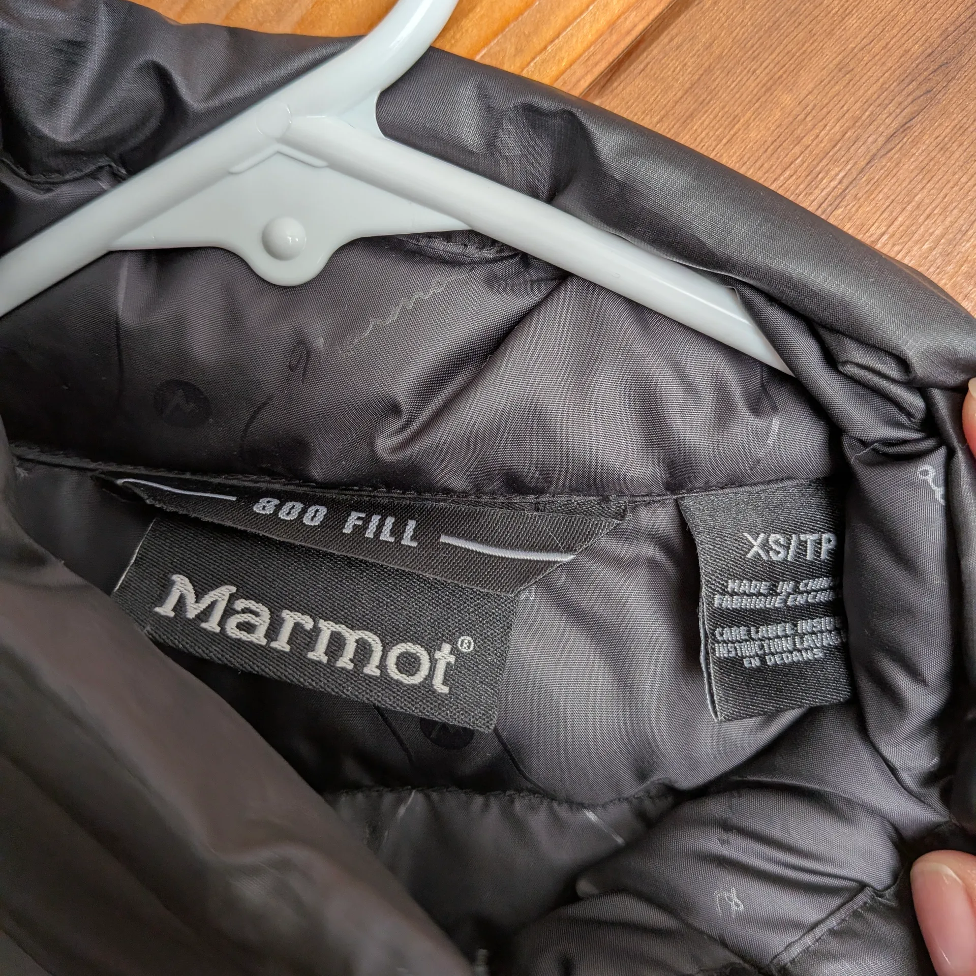 Marmot Women's 809 Fill Puffer Jacket Size XS - Image 4