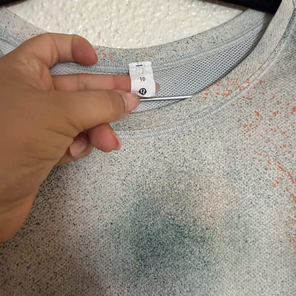 Lululemon High-Neck Running and Training T-Shirt Spray Camo Silver Blue Multi 10 - Image 5