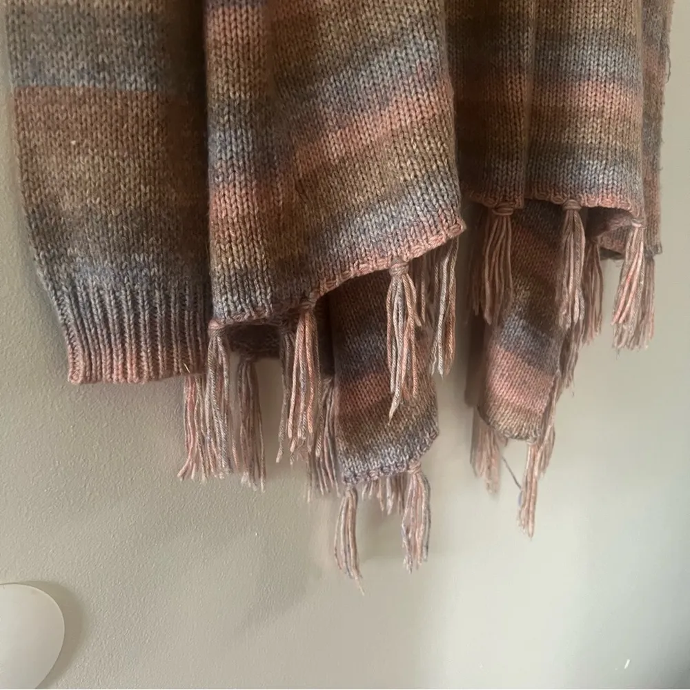 Shyanne Women's Striped Cardigan Sweater Fringe 100% Acrylic Size Large - Image 8