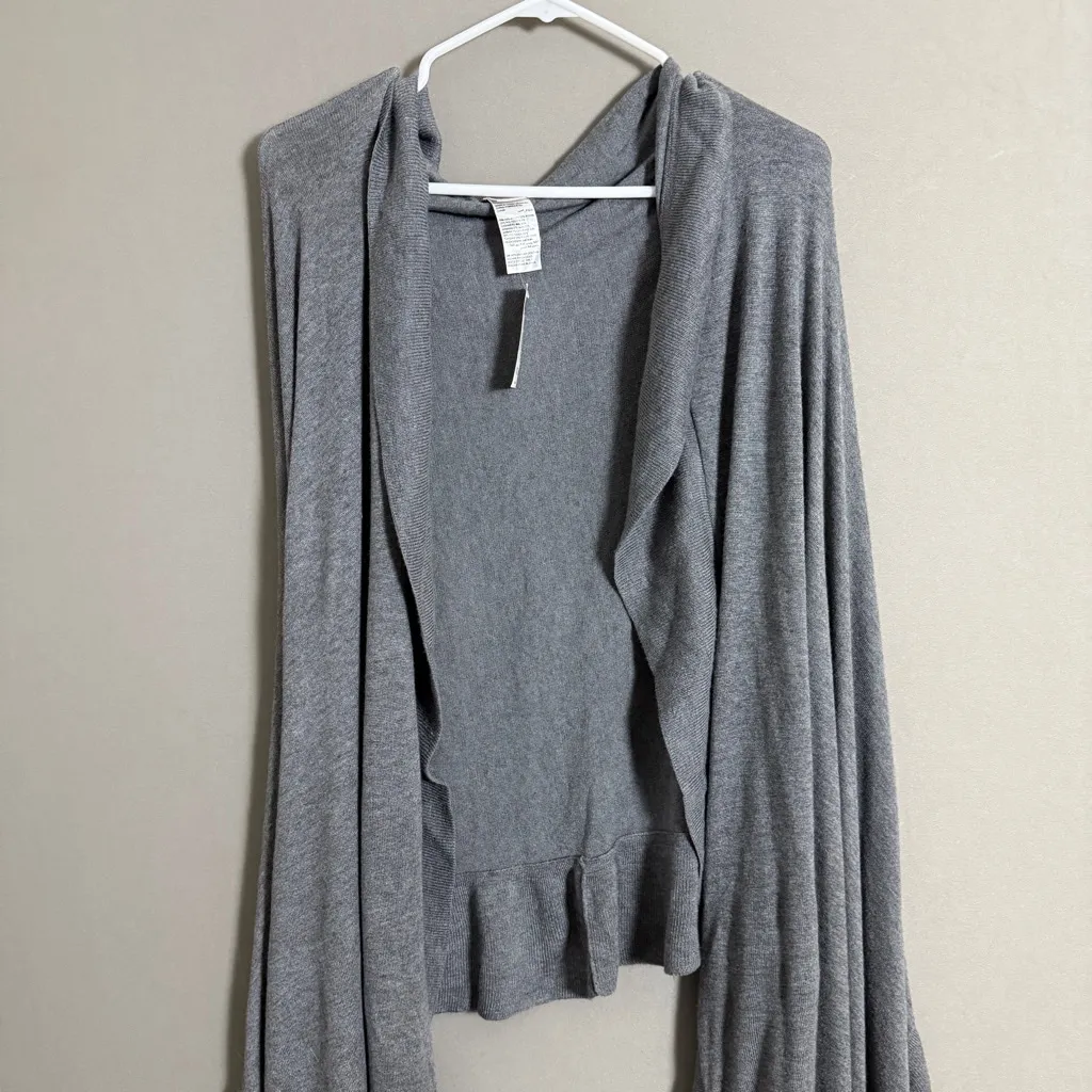 Chico's sz One size gray wrap‎ ruffle open duster sweater NWT - Image 2
