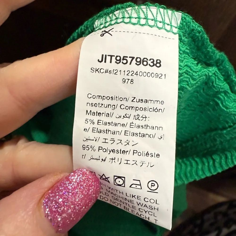 Shein Green Curve Crop Top Size 1X Large - Image 6