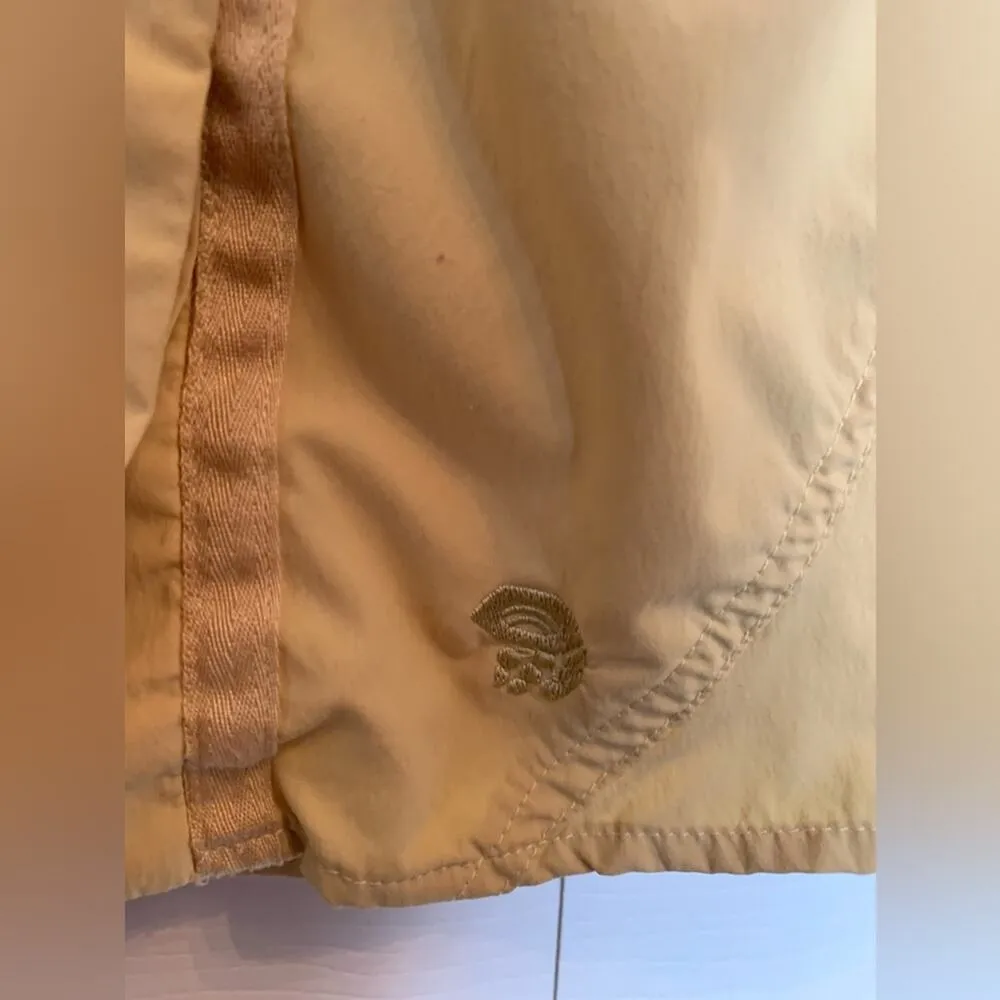 Mountain Hardwear hiking shirt size 10 women - Image 6