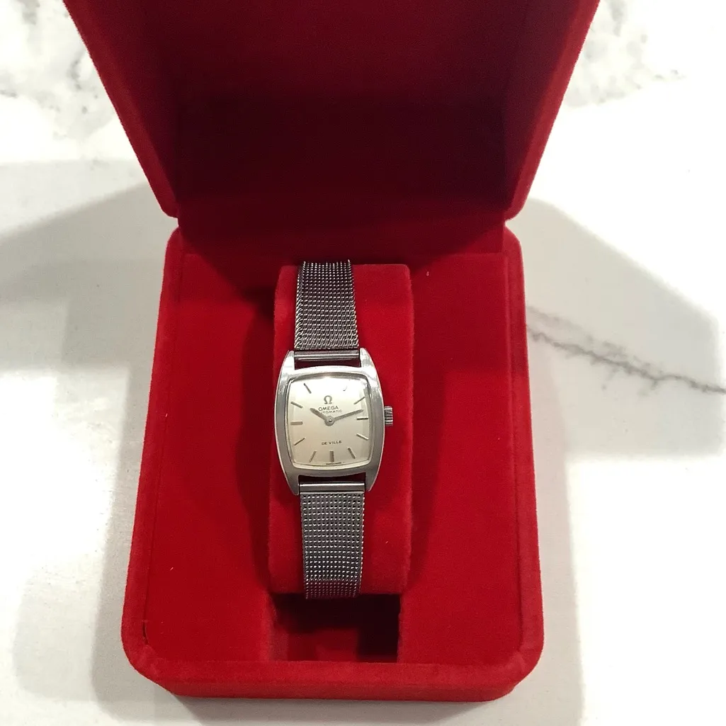 Ladies OMEGA DE VILLE AUTOMATIC watch 🌹🌹🌹 Silver - Image 8