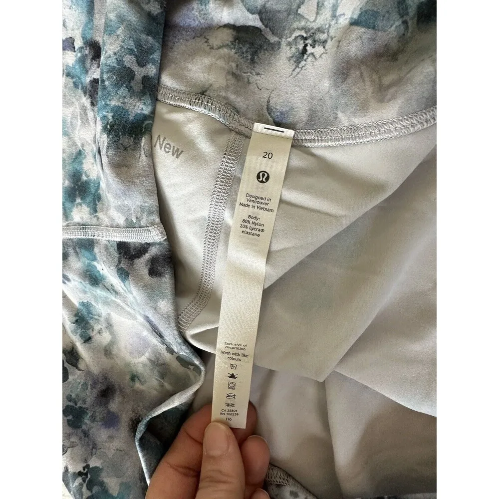 Lululemon Align Shorts sz 20 High Rise 6” Inseam Kaleidofloral Multi NULU - Image 6