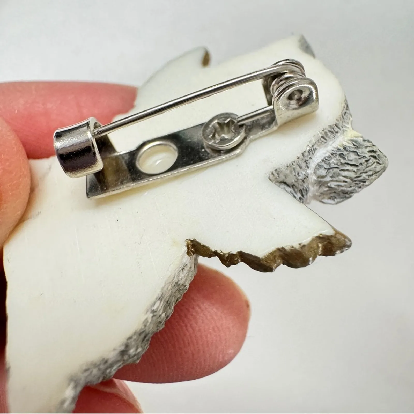 Vintage Kitty Cat Angel Resin Pin Brooch Jewelry Women’s Gray - Image 4