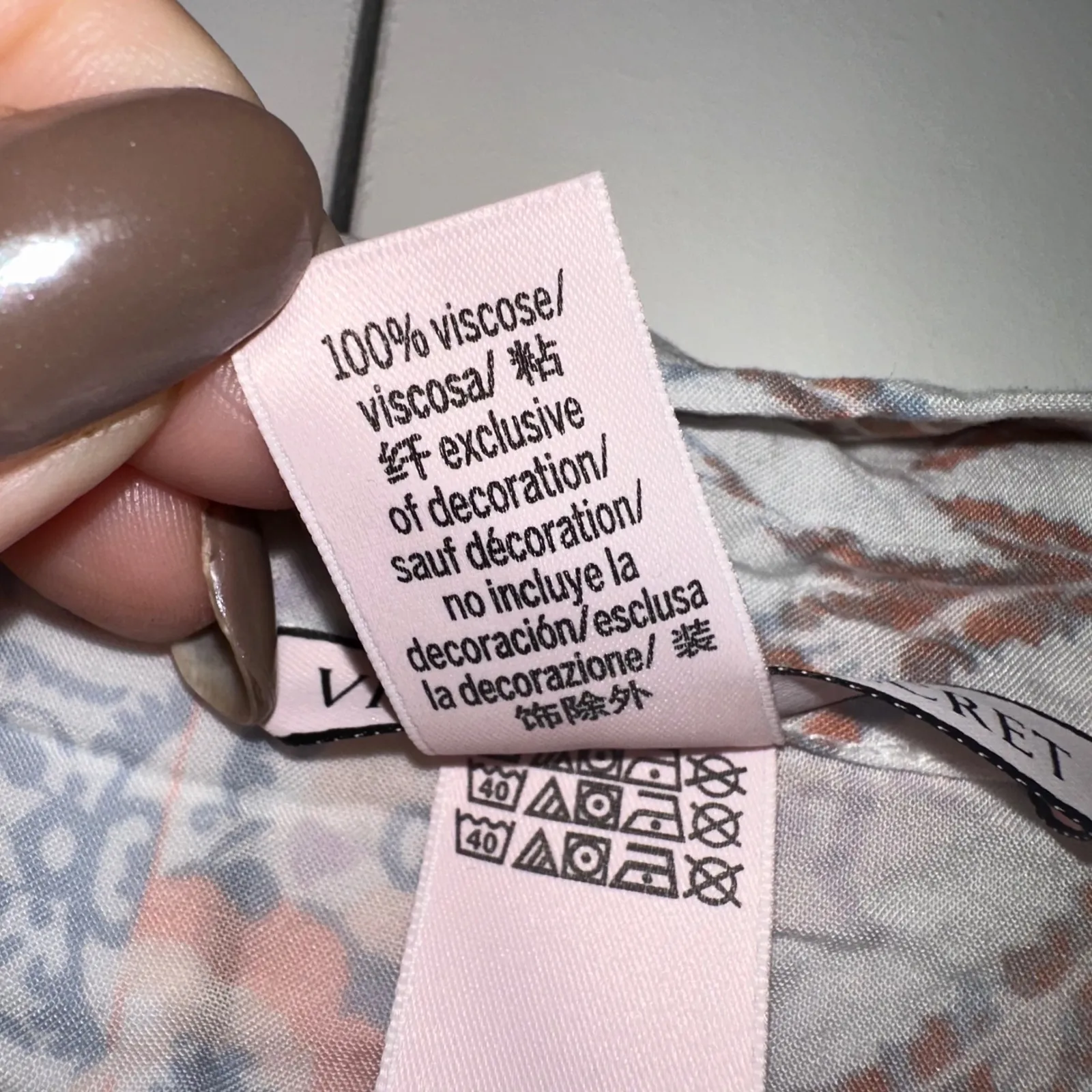 Victoria's‎ Secret Tie-Front Kimono Caftan Swim Cover-Up — One Size Boho print - Image 4