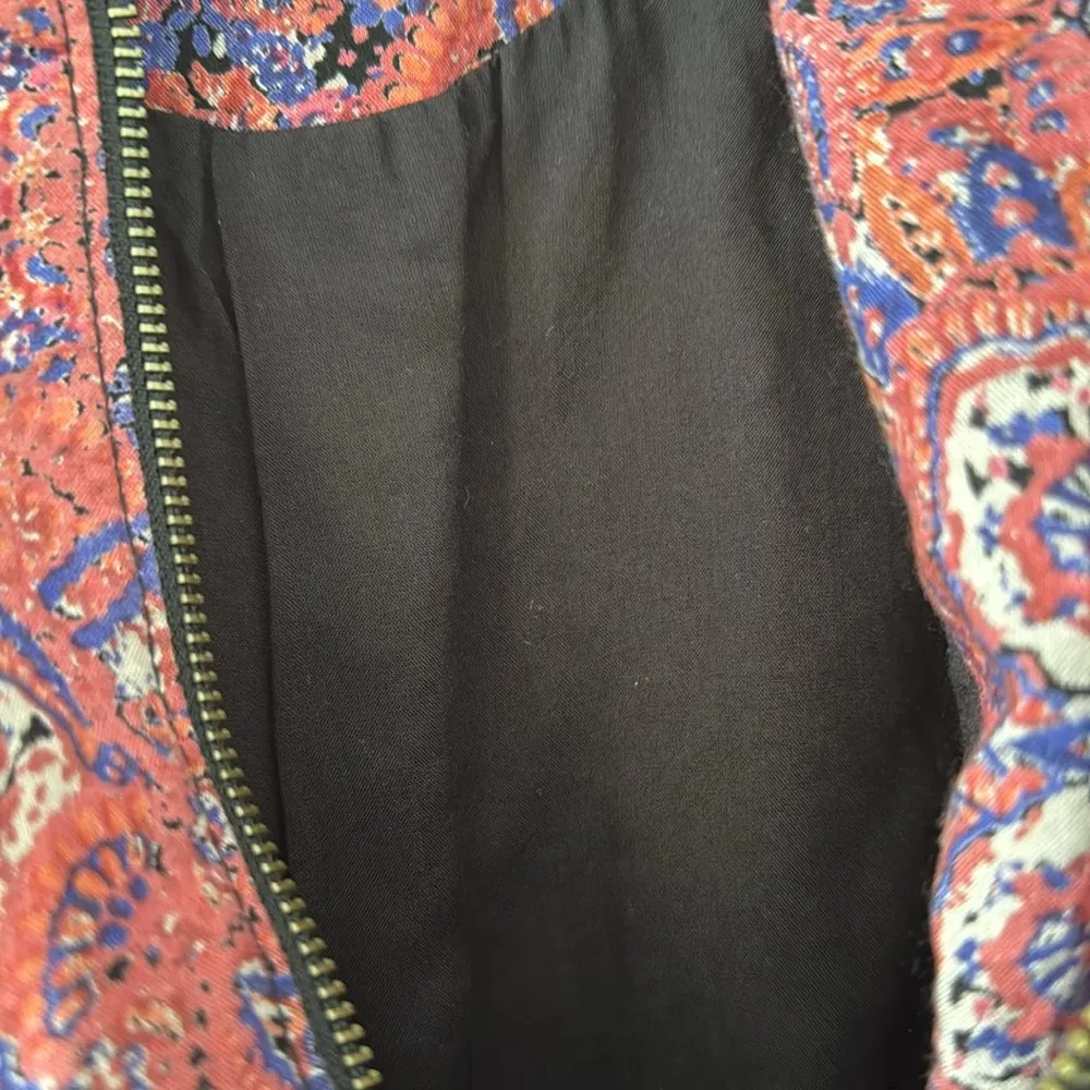 Free People Paisley Print Boho Jacket Size Medium - Image 5