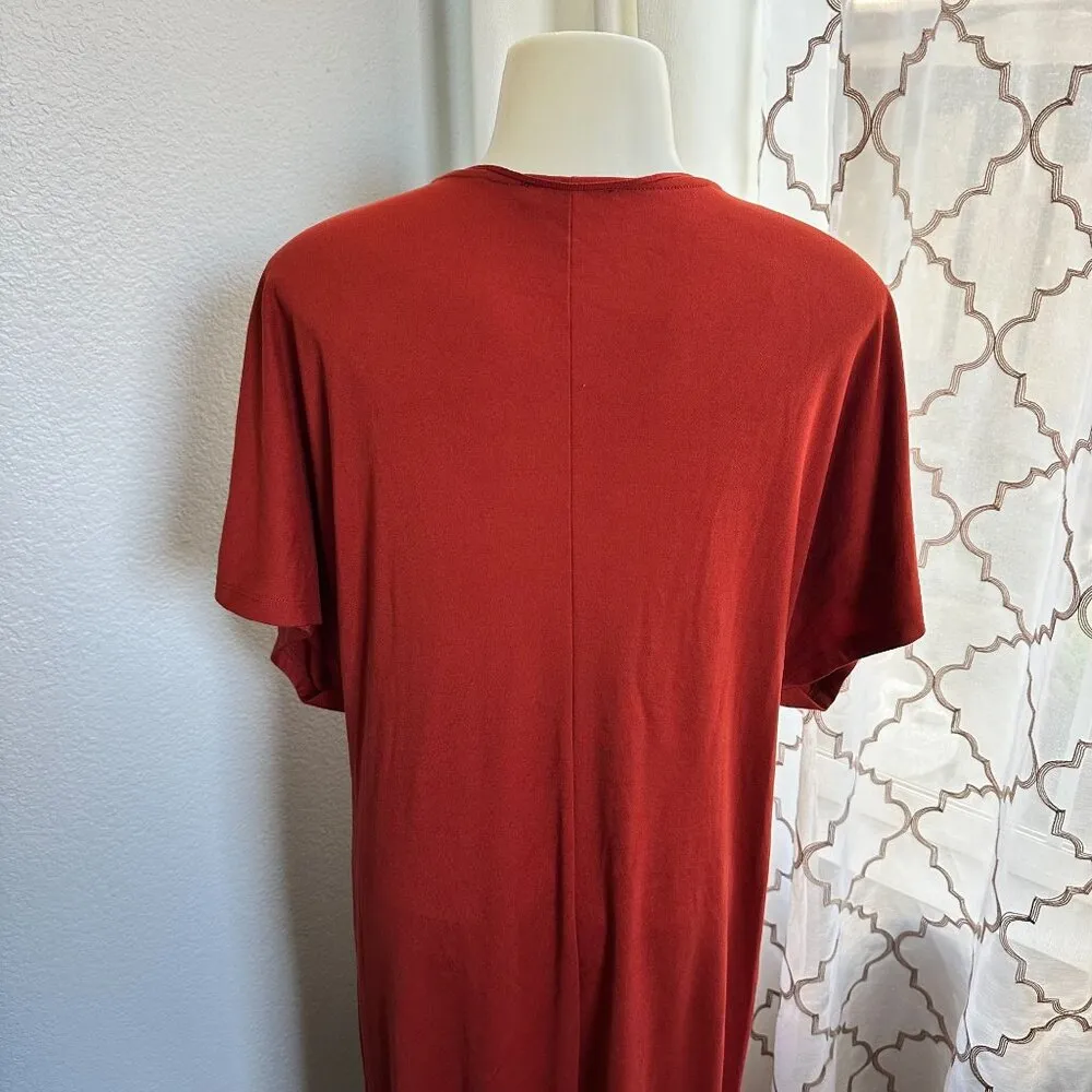 Rust Red V-Neck Maxi Dress With Pleated Front Detail & Short Sleeves - Image 5
