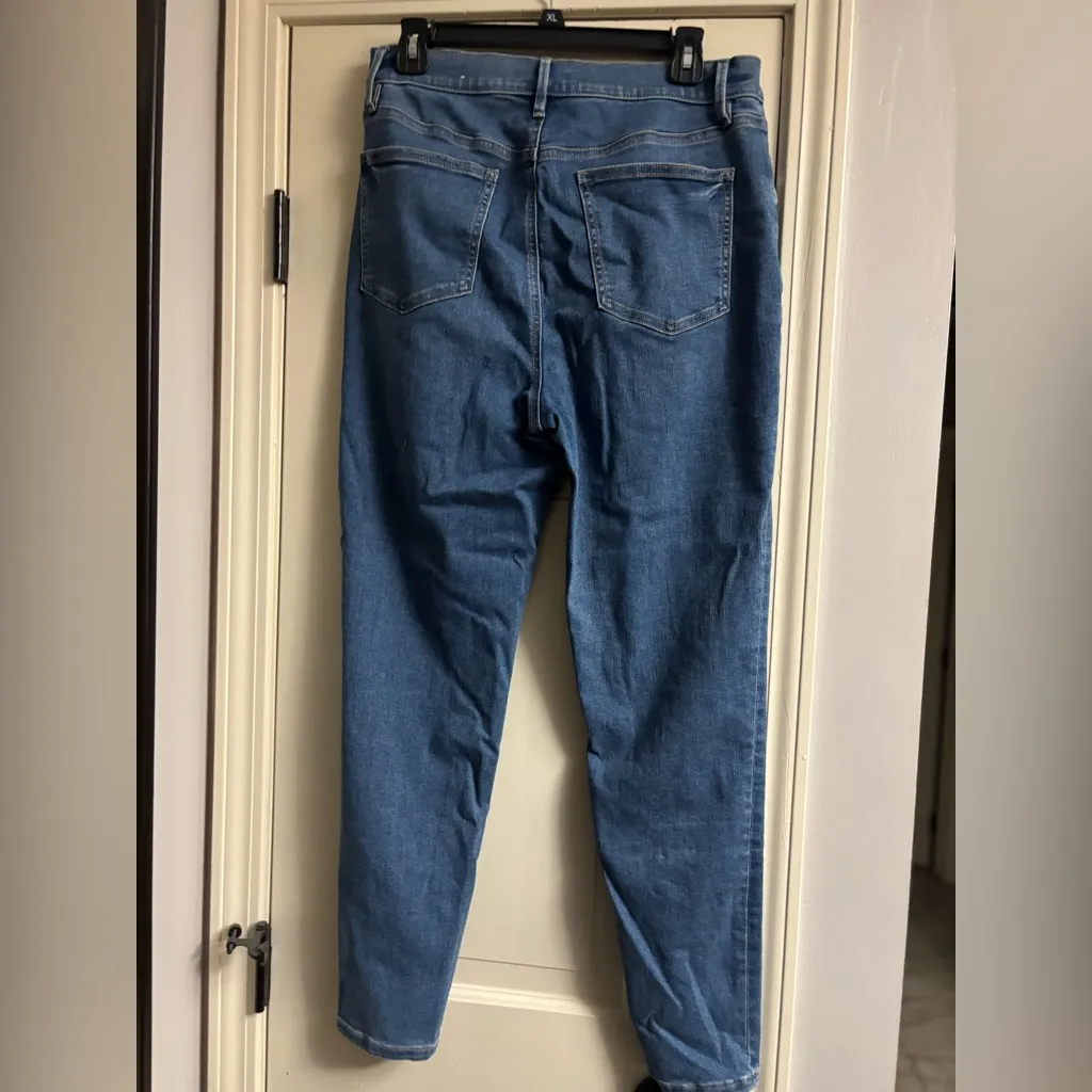 High Rise Skinny Jeans in Classic Indigo Wash 
#1 - Image 4