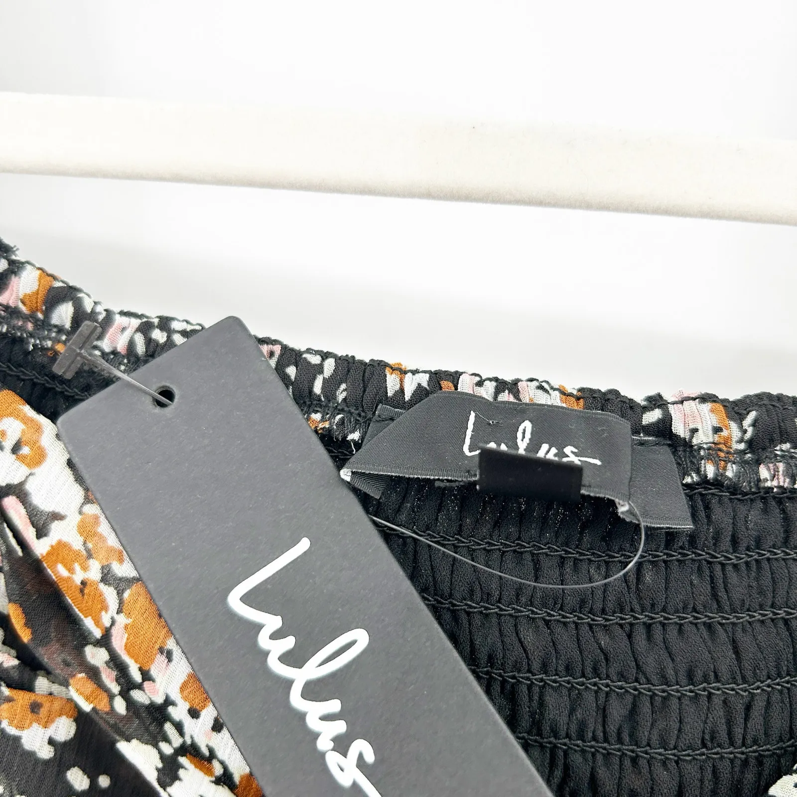 NWT Lulus Womens Mood Setter Ruched Long Sleeve Ditsy Floral Crop Blouse‎ Top S Black - Image 6