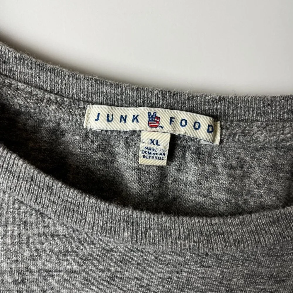 Junk Food Raiders T Shirt Gray XL Extra Large Football Team NFL Graphic Tee Logo - Image 4