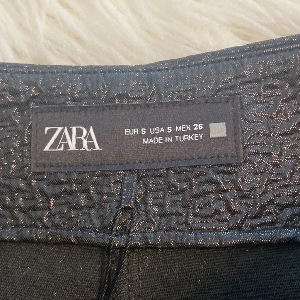 Zara Black Textured Skirt/Skorts size S brand new inseam 3” zipper side waist 26 - Image 4