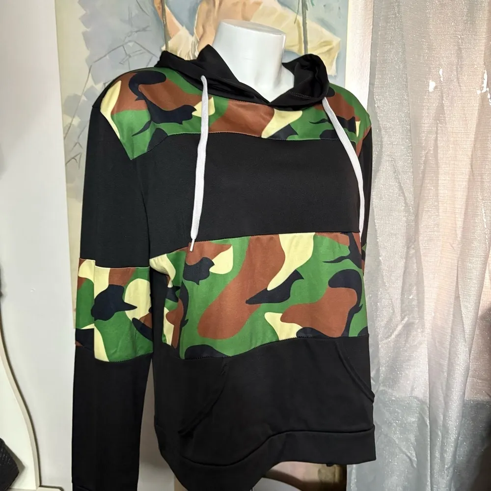 Women’s Plus Size Camouflage Color Block Hoodie - Image 13