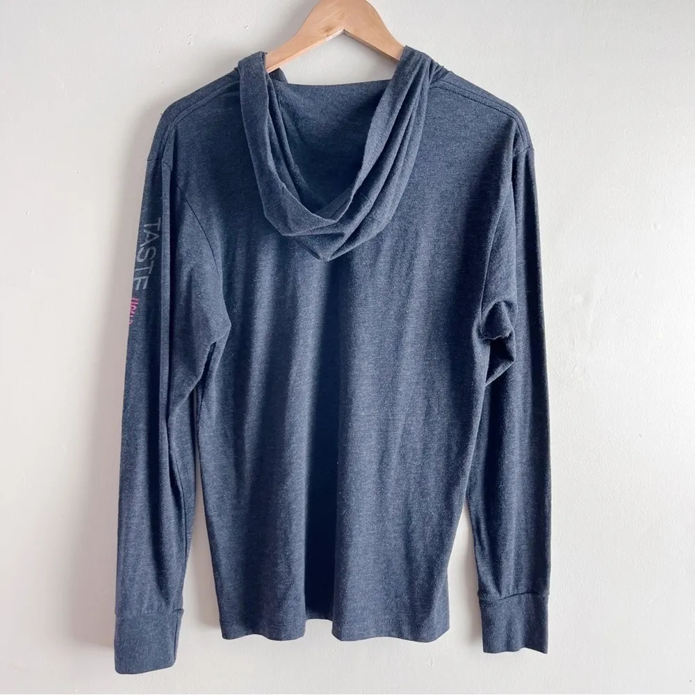 Disney World 2018 Epcot International Food Wine‎ Festival Hoodie T-Shirt, Small - Image 6