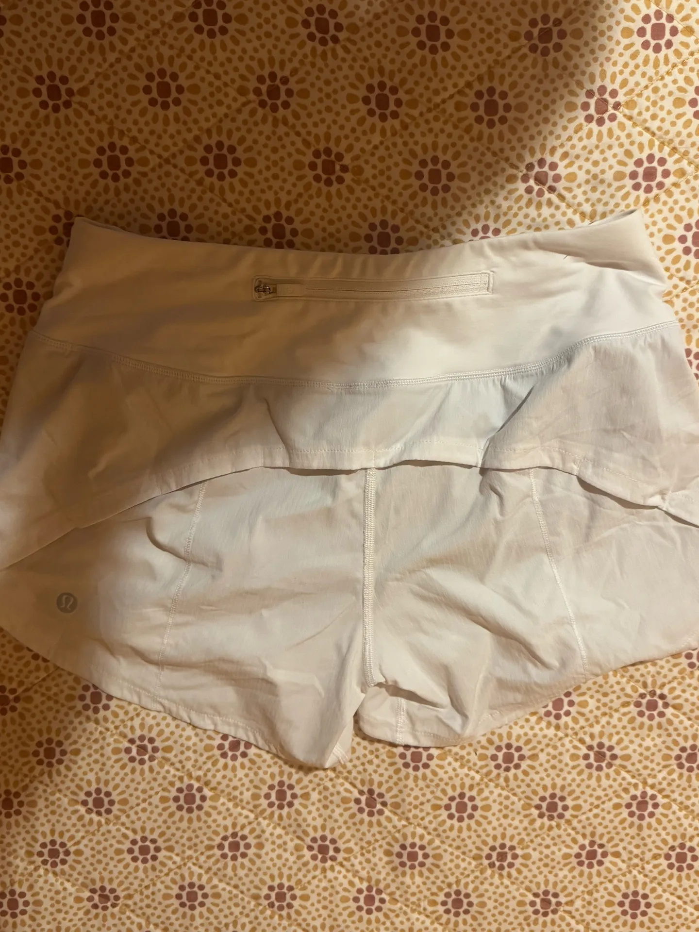 Lululemon Speed Up Mid-Rise 4" Shorts - Image 4