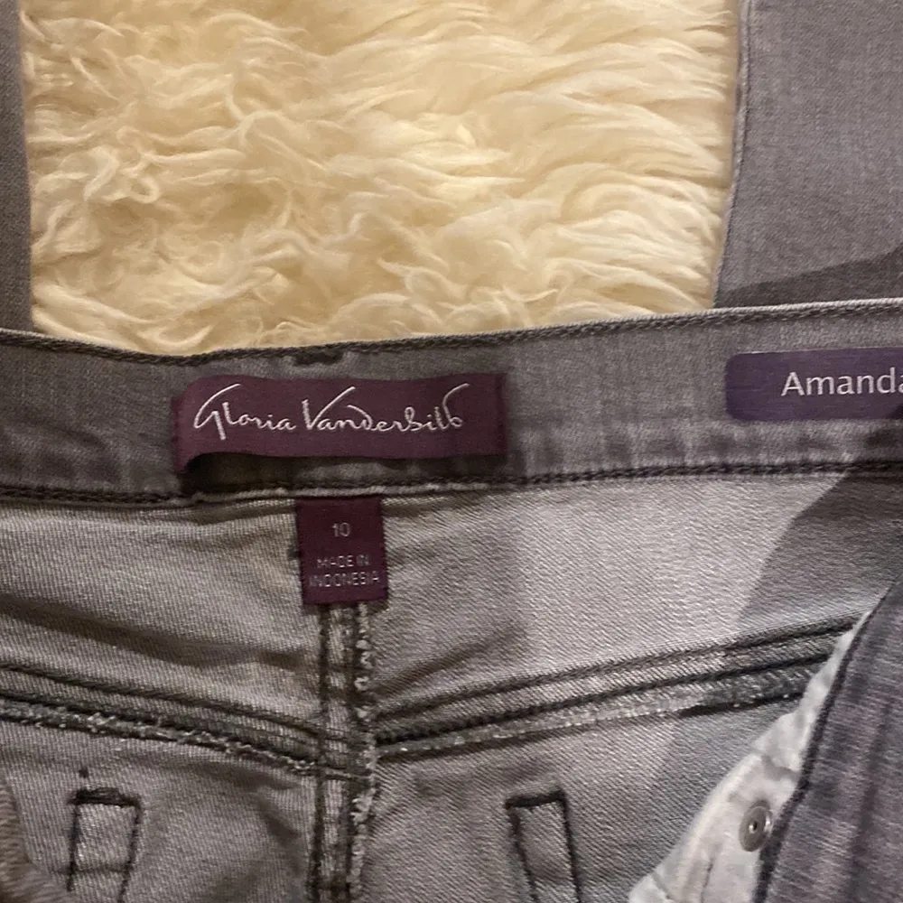 Gloria Vanderbilt Gray High Rise Straight Leg Amanda Denim Jeans EUC Sz 10 - Image 2